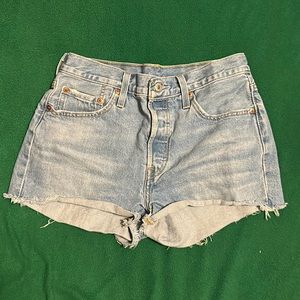 Levi shorts